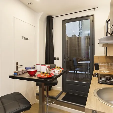 Love & Spa Avignon Exterior photo